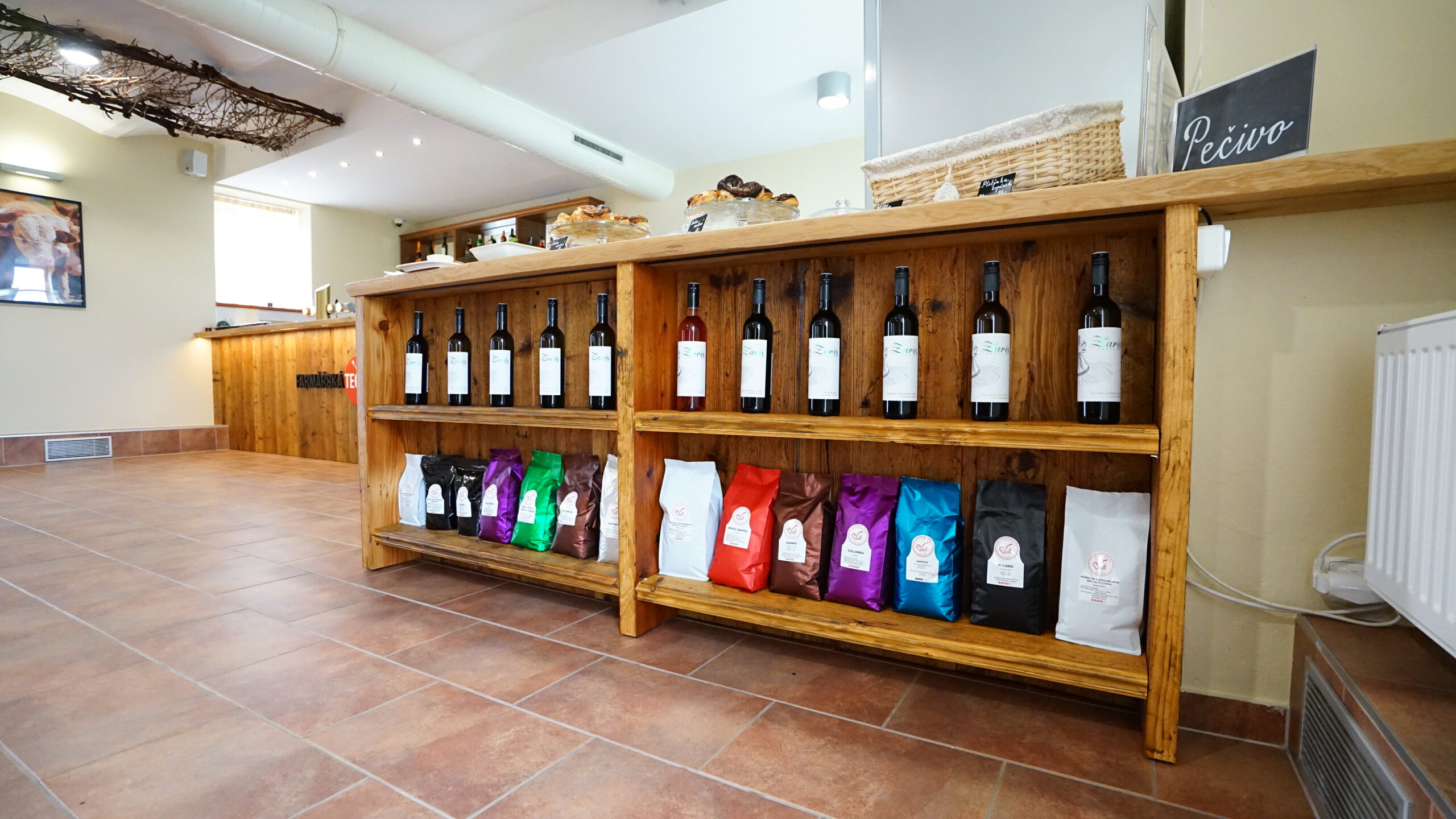 Podniková prodejna TEČKA Těšany